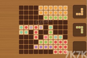《木块拼接》游戏截图2 《木块拼接》游戏截图2