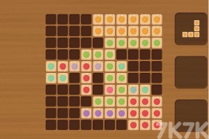 《木块拼接》游戏截图3 《木块拼接》游戏截图3