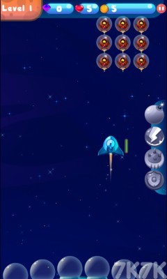《宇宙飞船大作战》游戏截图1 《宇宙飞船大作战》游戏截图1