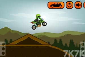 《越野车吃金币修改版》游戏截图3 《越野车吃金币修改版》游戏截图3