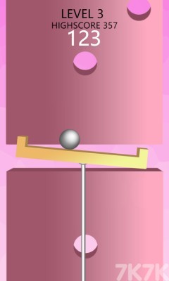 《小球平衡木》游戏截图1 《小球平衡木》游戏截图1