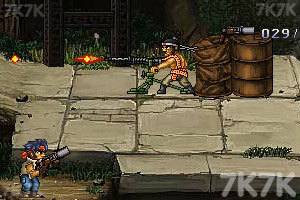 《二战前线2超级版》游戏截图4