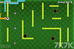 《双人贪食蛇大战》游戏截图4