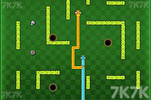 《双人贪食蛇大战》游戏截图10