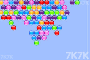 《彩色小泡泡》游戏截图3 《彩色小泡泡》游戏截图3