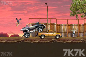 《地狱警车》游戏截图2 《地狱警车》游戏截图2