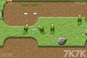 《植物大战害虫无敌版》游戏截图2 《植物大战害虫无敌版》游戏截图2