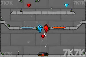 《冰娃与火娃5》游戏截图2