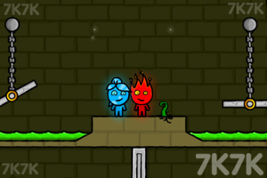 《冰娃与火娃》游戏截图2 《冰娃与火娃》游戏截图2