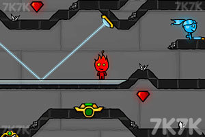 《冰娃与火娃4》游戏截图2