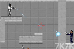 《超时空战士》游戏截图3 《超时空战士》游戏截图3