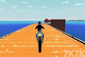 《炫技摩托》游戏截图3 《炫技摩托》游戏截图3