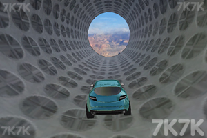 《空中特技飞车》游戏截图3 《空中特技飞车》游戏截图3