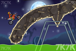 《摩托障碍挑战赛6》游戏截图3 《摩托障碍挑战赛6》游戏截图3