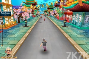 《愤怒奶奶玩跑酷游日本》游戏截图1 《愤怒奶奶玩跑酷游日本》游戏截图1