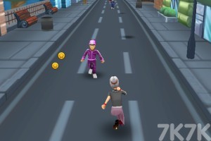 《愤怒奶奶玩跑酷游伦敦》游戏截图2 《愤怒奶奶玩跑酷游伦敦》游戏截图2