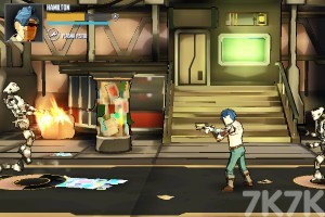 《解放者2050》游戏截图4