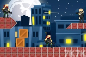 《光头特工》游戏截图2 《光头特工》游戏截图2