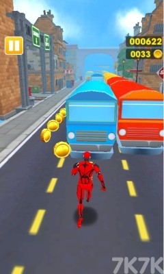 《钢铁英雄跑酷》游戏截图3 《钢铁英雄跑酷》游戏截图3