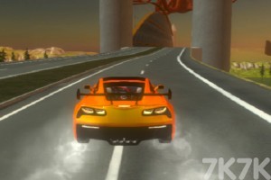 《疯狂车手》游戏截图1 《疯狂车手》游戏截图1