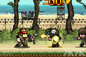 《枪械战斗狂潮》游戏截图3 《枪械战斗狂潮》游戏截图3