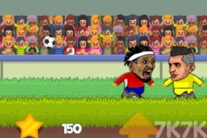 《梦幻足球世界》游戏截图2 《梦幻足球世界》游戏截图2