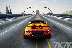 《特技汽车碰撞》游戏截图1 《特技汽车碰撞》游戏截图1