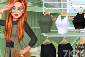 《飒爽女兵装》游戏截图3 《飒爽女兵装》游戏截图3