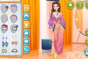 《时尚穿搭赛》游戏截图2 《时尚穿搭赛》游戏截图2