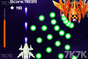 《宇宙火焰2》游戏截图5 《宇宙火焰2》游戏截图5