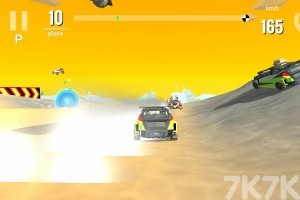 《史诗碰撞赛车》游戏截图1 《史诗碰撞赛车》游戏截图1