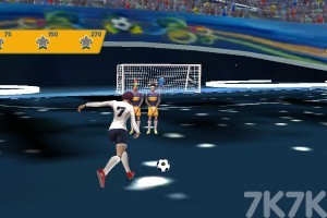 《足球模拟器》游戏截图1 《足球模拟器》游戏截图1