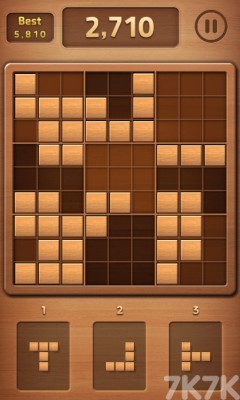 《木块拼接消除》游戏截图1