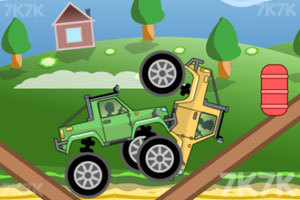 《怪物卡车障碍赛》游戏截图3 《怪物卡车障碍赛》游戏截图3