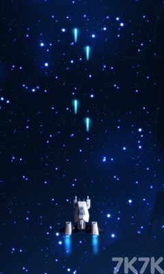 《激光战斗机》游戏截图1 《激光战斗机》游戏截图1