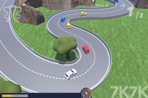 《简易赛车》游戏截图1 《简易赛车》游戏截图1
