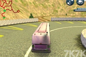 《客车越野模拟驾驶》游戏截图4 《客车越野模拟驾驶》游戏截图4