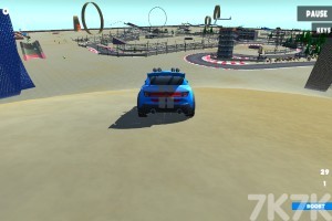 《赛车特技训练场》游戏截图1 《赛车特技训练场》游戏截图1
