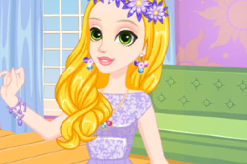 喜爱紫服饰的女孩