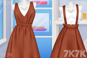 《绝美的背带裙》游戏截图2 《绝美的背带裙》游戏截图2