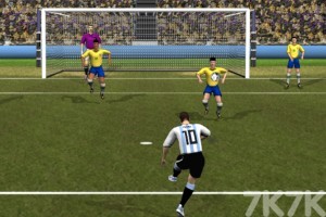 《黄金右脚》游戏截图4 《黄金右脚》游戏截图4