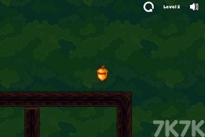 《飞行松鼠》游戏截图3 《飞行松鼠》游戏截图3