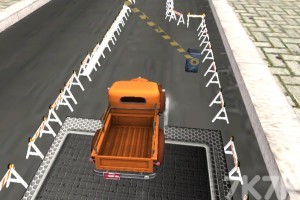 《仓库停车场》游戏截图3