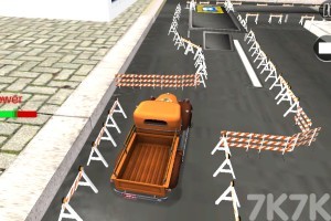 《仓库停车场》游戏截图2