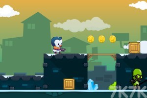 《超级企鹅大冒险》游戏截图1 《超级企鹅大冒险》游戏截图1