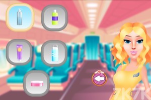 《空姐美容院》游戏截图1 《空姐美容院》游戏截图1