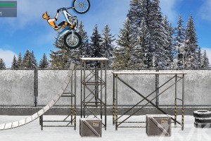 《越野摩托挑战》游戏截图3 《越野摩托挑战》游戏截图3