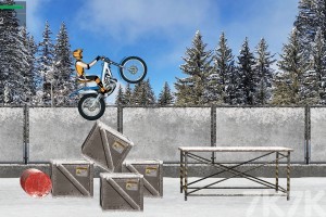 《越野摩托挑战》游戏截图4 《越野摩托挑战》游戏截图4