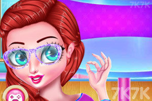 《设计时尚镜框》游戏截图3 《设计时尚镜框》游戏截图3