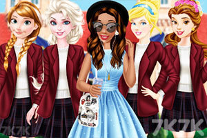 《缇娜返校》游戏截图1 《缇娜返校》游戏截图1